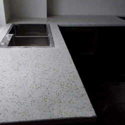 Đá hoa cương trắng ốp bồn rửa bát