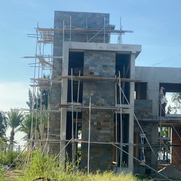 Tổng quan thi công đá đa sắc dự án Trà Cổ